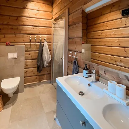 Amazing In With Wifi